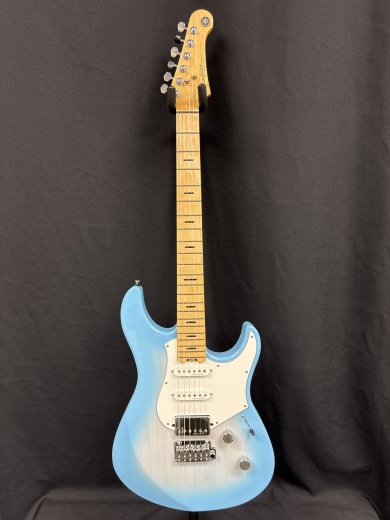 ギター YAMAHA pacifica 421V Yamaha Pacifica Professional With Maple Fretboard Electric