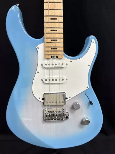 Yamaha - Pacifica Pro Beach Burst Blue 2