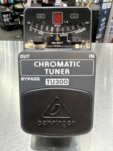 Behringer - NR300 Noise Reducer