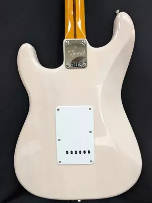 Squier - Classic Vibe '50's Stratocaster - White Blonde 2