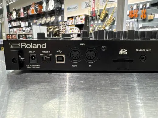 Roland - TR-8S Rythm Performer 2
