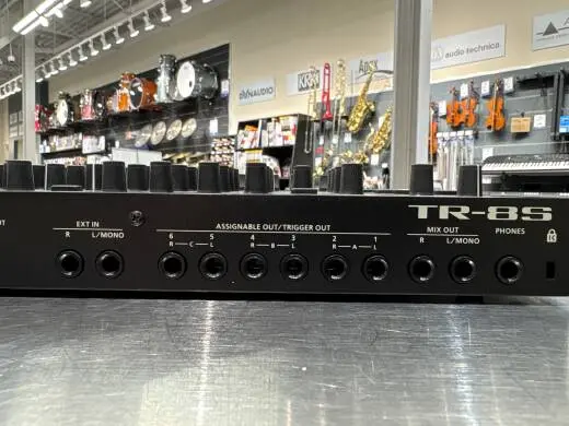Roland - TR-8S Rythm Performer 2