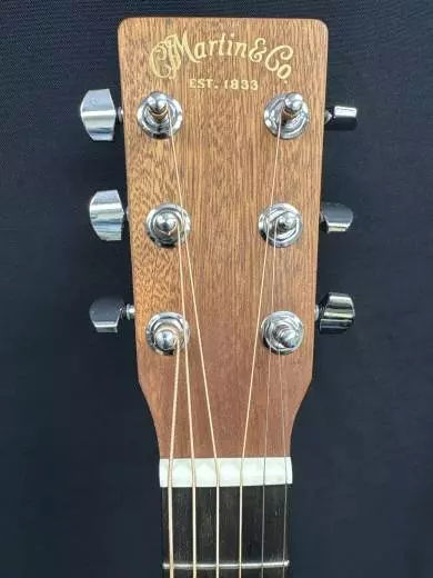 Store Special Product - Martin Guitars - 000JR-10E SM