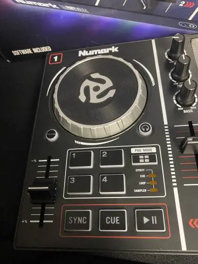 Numark - PARTYMIX 2