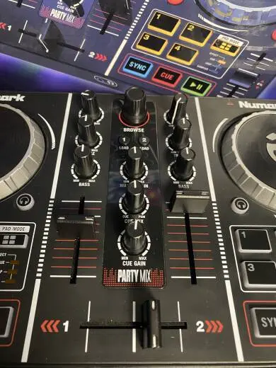 Numark - PARTYMIX 2