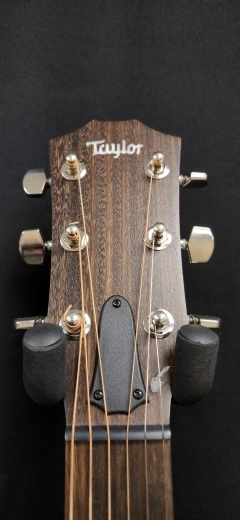 Taylor Guitars - AD27E 3
