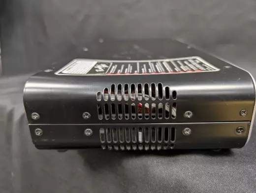 Fender - Rumble 800 Head 4