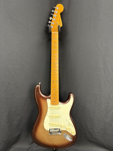 Fender American Ultra Stratocaster, Maple Fingerboard