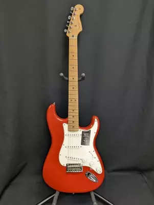 Fender - Player Stratocaster Roasted Maple Neck - Fiesta Red