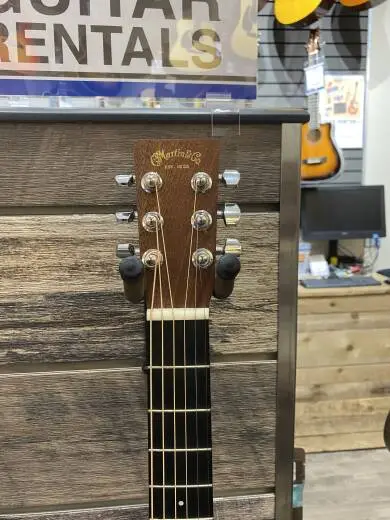 Martin Guitars - Backpacker 2