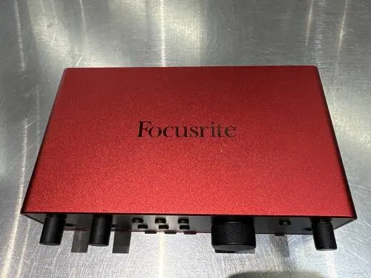 Focusrite - SCARLETT2I2MK3 2