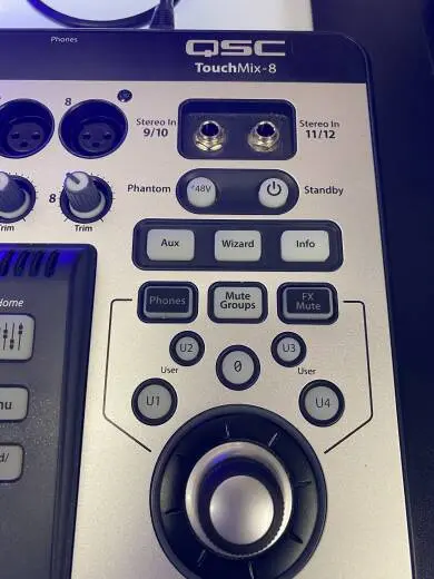 QSC - TOUCHMIX-8 2
