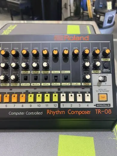 Roland - TR-08 2
