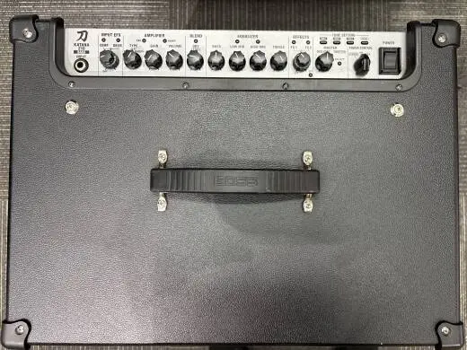 BOSS - Katana Bass 2x10 2