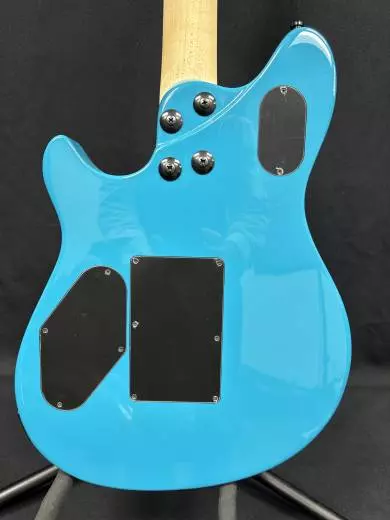 EVH - Wolfgang Special - Miami Blue 2