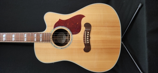 Gibson - Songwriter Natural w/ Cutaway 2
