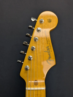 Fender - Eric Johnson Stratocaster 2-tone Sunburst 3