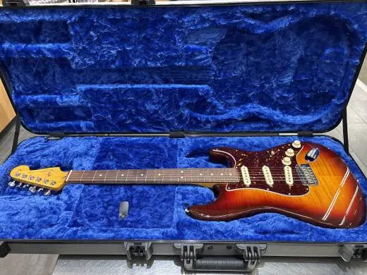 Fender - 70th Anniversary American Pro Strat 2
