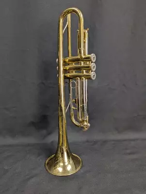 Blessing B-125 Trumpet 4