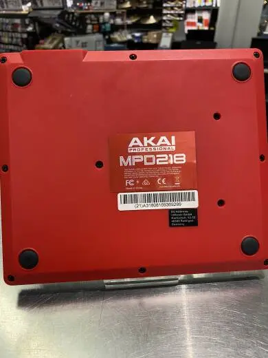 Akai - MPD218 2