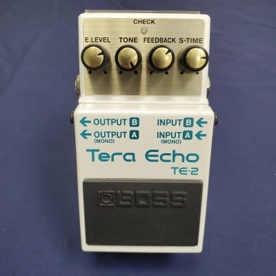BOSS - TE-2 - Tera Echo