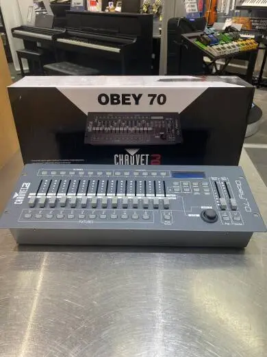 Chauvet DJ - OBEY70