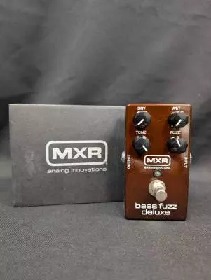 MXR - M84 Bass Fuzz Deluxe