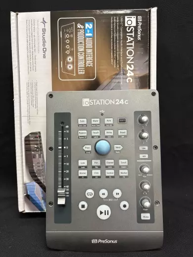 PreSonus - ioSTATION 24C