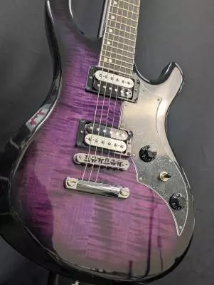 Gibson - Victory - Figured Dark Purple Burst