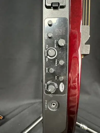 Yamaha - Silent Guitar - Crimson Red 2