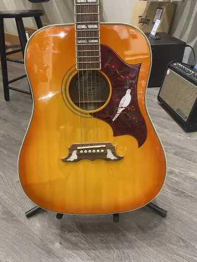 Epiphone - Dove Studio 2