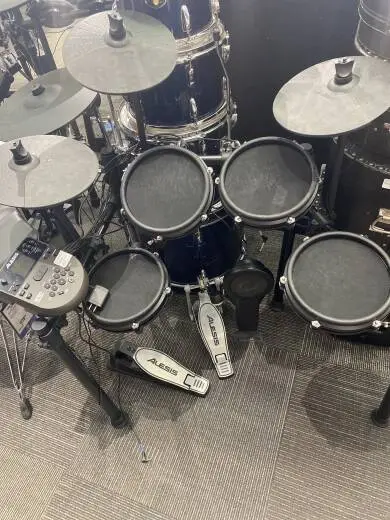 Alesis - NITRO MESH KIT