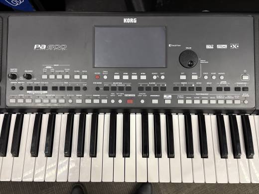 Korg Pa600 61 Key Professional Arranger W/ Touchscreen | Long