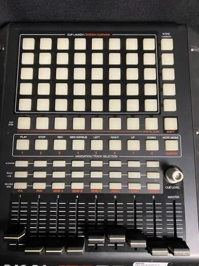 Akai - APC20 2