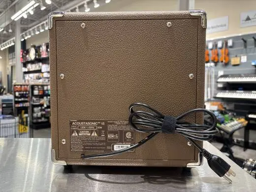 Fender - Acoustasonic 15 2