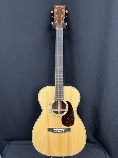 Martin Guitars - Modern Deluxe Grand Concert