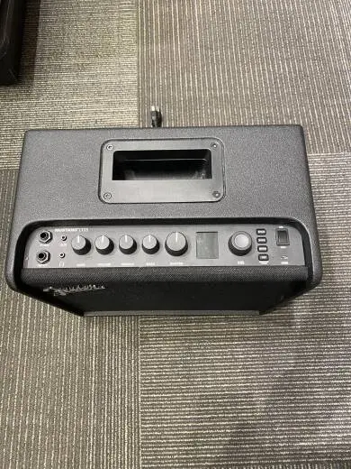 Fender - Mustang LT25 2