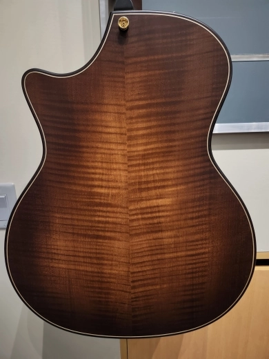 Taylor Guitars - 614CE Builders Edition (Wild Honey Burst) 2