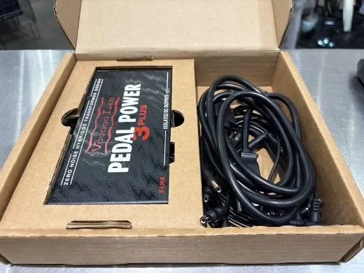 Voodoo Lab - Pedal Power Plus 3 2