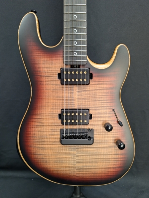 Store Special Product - Ernie Ball Music Man - Rabea Masaad Vileblood Burst