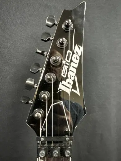 Ibanez - Gio RG - Trans Black Burst 2