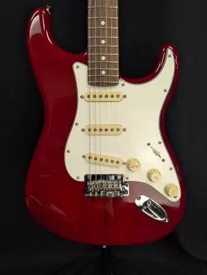 Fender - Player II Stratocaster Transpart Cherry Burst 2