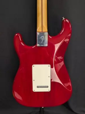Fender - Player II Stratocaster Transpart Cherry Burst 4