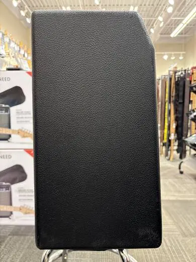 Fender - 68 Custom Deluxe Reverb 2