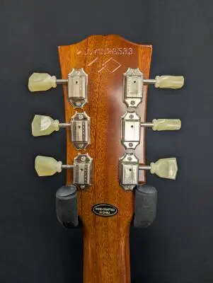 Epiphone - 1957 Les Paul Standard Goldtop w/case 2