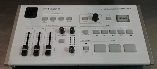 Roland - VR-1HD 2