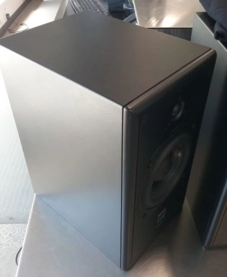 ATC Loudspeakers - ATC-SCM20AMK2 2