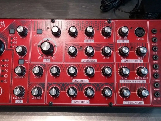 Behringer Neutron 2