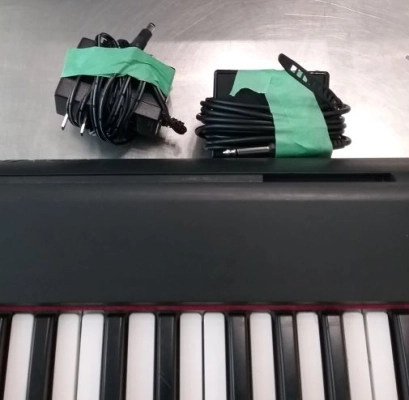 Yamaha - NP12 B 2