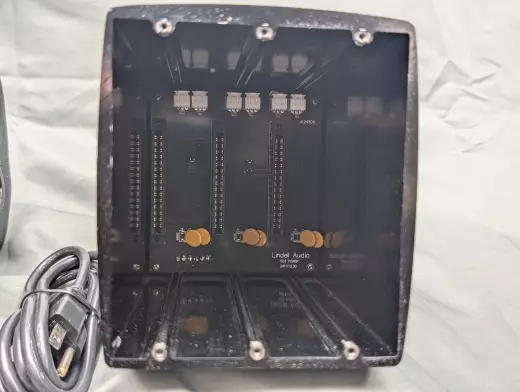 LINDELL AUDIO - 503POWER 3 SLOT 500-SERIES RACK 2